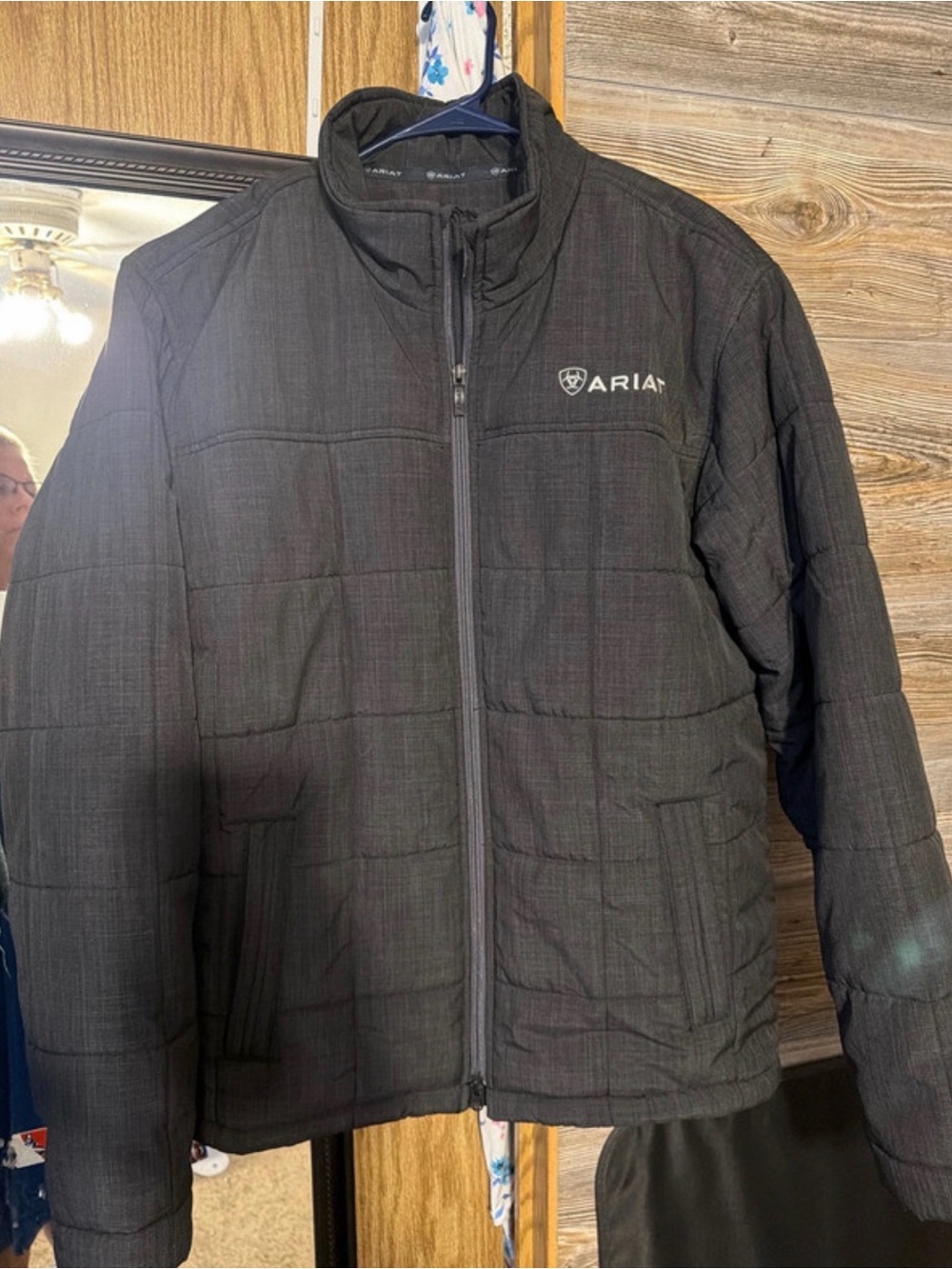 Ariat Men's Black Quilted Puffer Jacket
